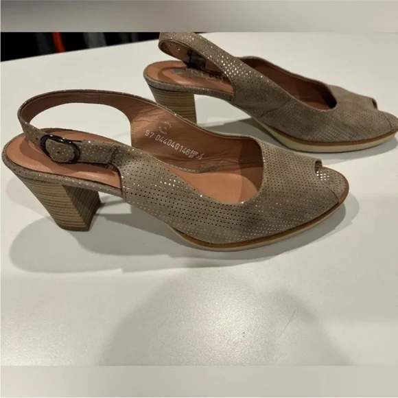 Mephisto tan sling back open toe stacked block heel metallic dots womens 8 1/2 - Picture 7 of 14